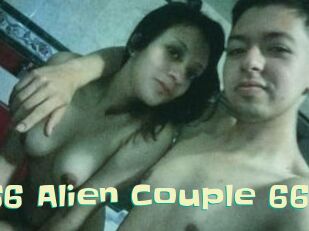 66_Alien_Couple_66