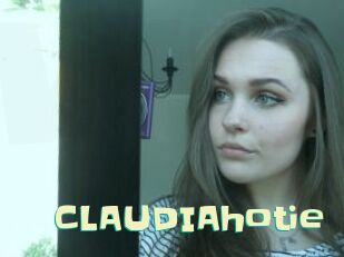 CLAUDIAhotie