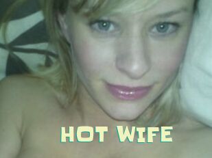 HOT_WIFE