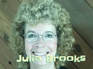 Julia_Brooks