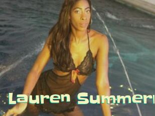 Lauren_Summerr