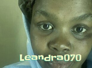 Leandra070