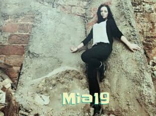 Mia19