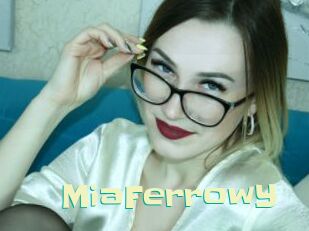 MiaFerrowY