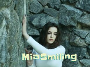 MiaSmiling