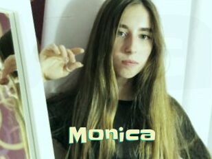 Monica_