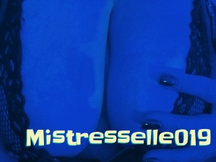 Mistresselle019