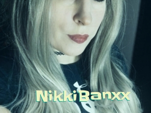 NikkiBanxx