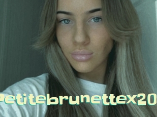 Petitebrunettex20