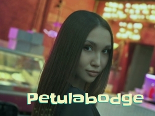 Petulabodge