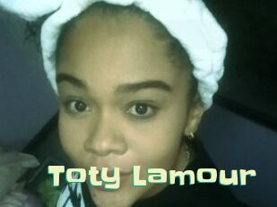 Toty_Lamour