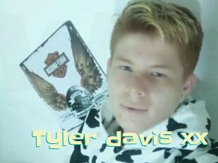 Tyler_davis_xx