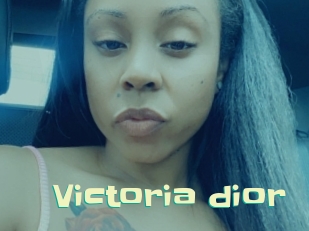 Victoria_dior