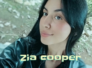 Zia_cooper